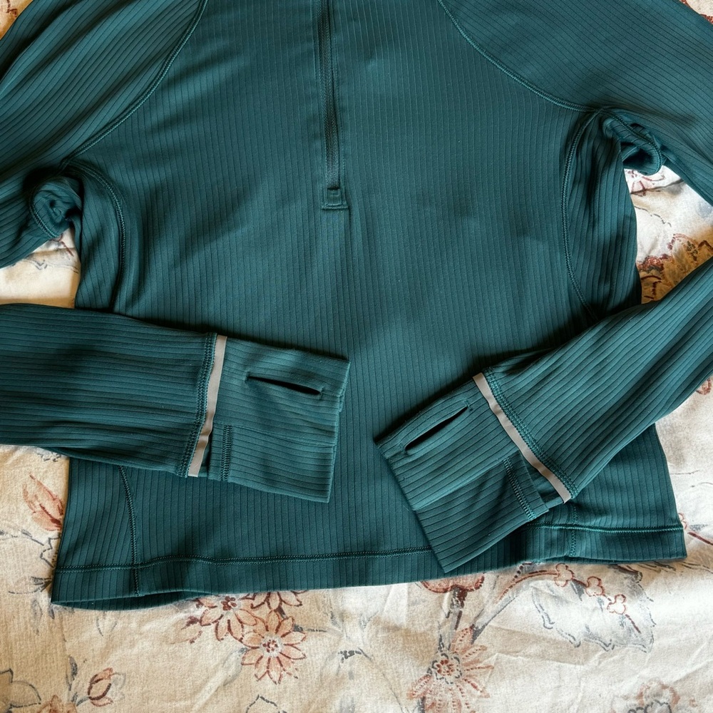 Lululemon Its Rulu Run Ribbed
Cropped Half Zip 🦋 - Picture 5 of 14